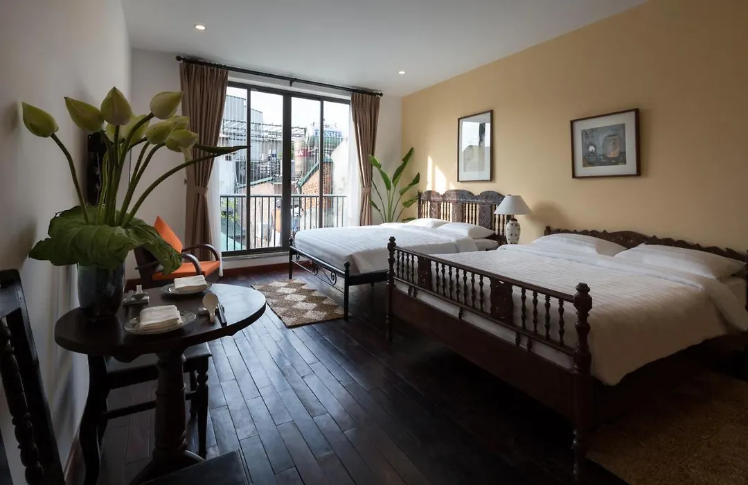 Centraltique Downtown - Bespoke Colonial House Near Hoan Kiem Lake-1